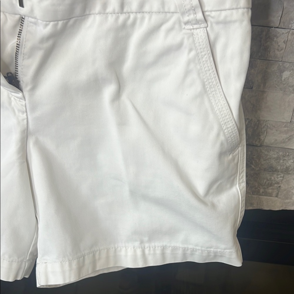 J. Crew White Classic Twill Chino shorts City fit size 4 - Picture 9 of 13